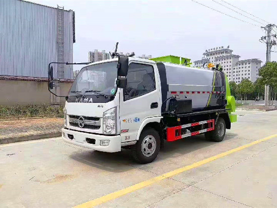 凱馬國(guó)六藍(lán)牌5方餐廚垃圾車