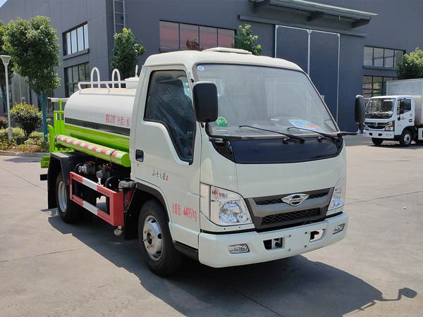 程力威牌CLW5041GSS6ZS型灑水車